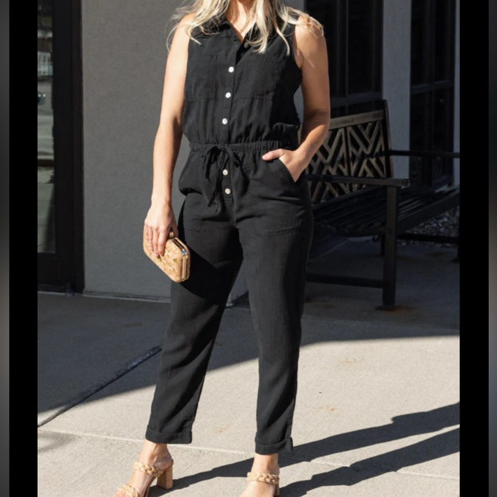 Bella Dahl Pocket Jumpsuit Black Button-Down Jumpsuit New With Tags Size Large